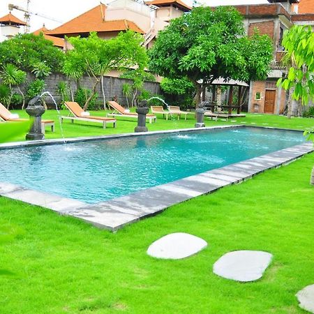 Si Doi Hotel Legian Kuta Lombok Extérieur photo