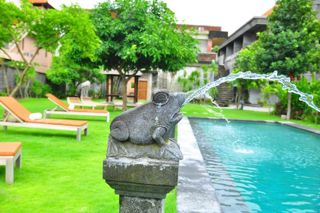 Si Doi Hotel Legian Kuta Lombok Extérieur photo